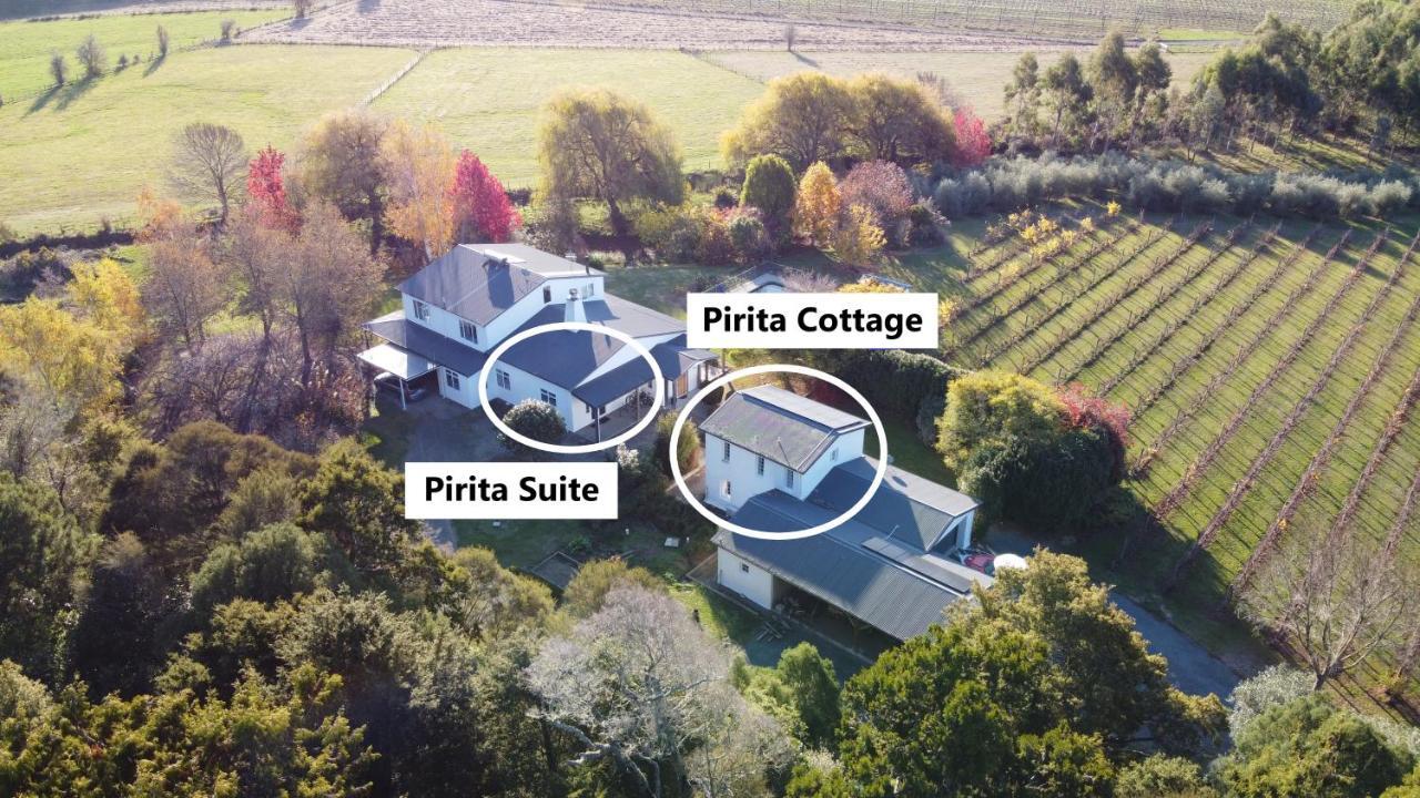 Pirita Vineyard Cottage. Upper Moutere Ngoại thất bức ảnh